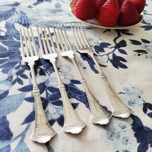 Rogers Bros Crown Pattern Silver Plated Fork Set of 4 Engraved